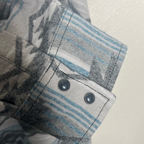 WRANGLER MEN'S RETRO PREMIUM DARK SHADOW JACQUARD FLANNEL - Picture 13 of 15